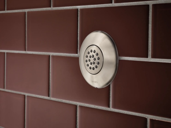 ROOK_MEDIUM_FLOW_CUSTOM_SHOWER_T84613-NK_SH84103-NK_IN_WEB.jpg