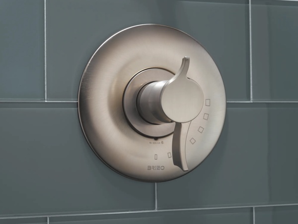 RSVP_MEDIUM_FLOW_CUSTOM_SHOWER_T60090-BN_WEB.jpg