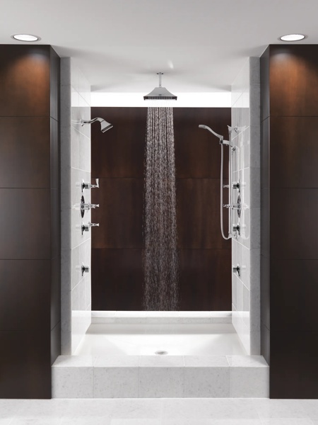 RSVP_SENSORI_CUSTOM_SHOWER_RP48041PC_RP48040PC_RP48043PC_RP48986PC_T66T090-PC_89710-PC_T66690-PC_84001-PC_T84613-PC_SH84101-PC_WATER_02_WEB.jpg