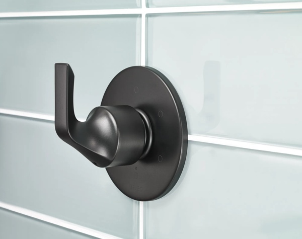 SOTRIA_MEDIUM_FLOW_CUSTOM_SHOWER_T60950-BL_WEB.jpg