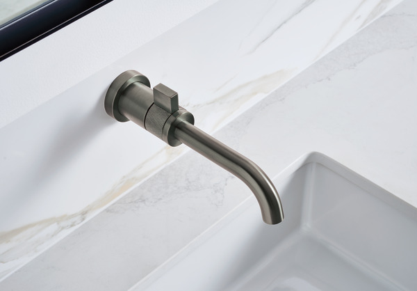 Litze® | Single-Handle Wall Mount Lavatory Faucet 1.5 GPM
